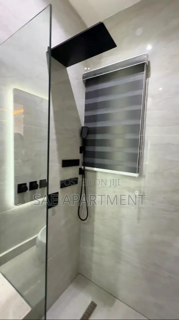 Five Bedroom Apartment, Jahi Abuja in Jahi