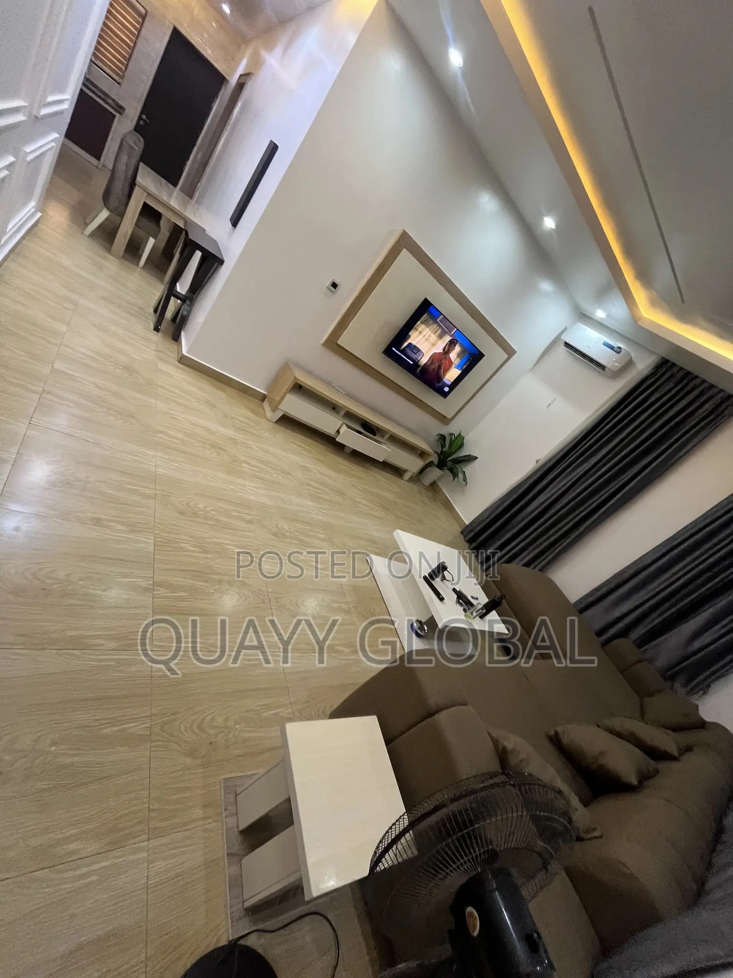1 Bedroom Apt in a Gated Estate With Band a Light and MTN Fiber Wifi in Dawaki