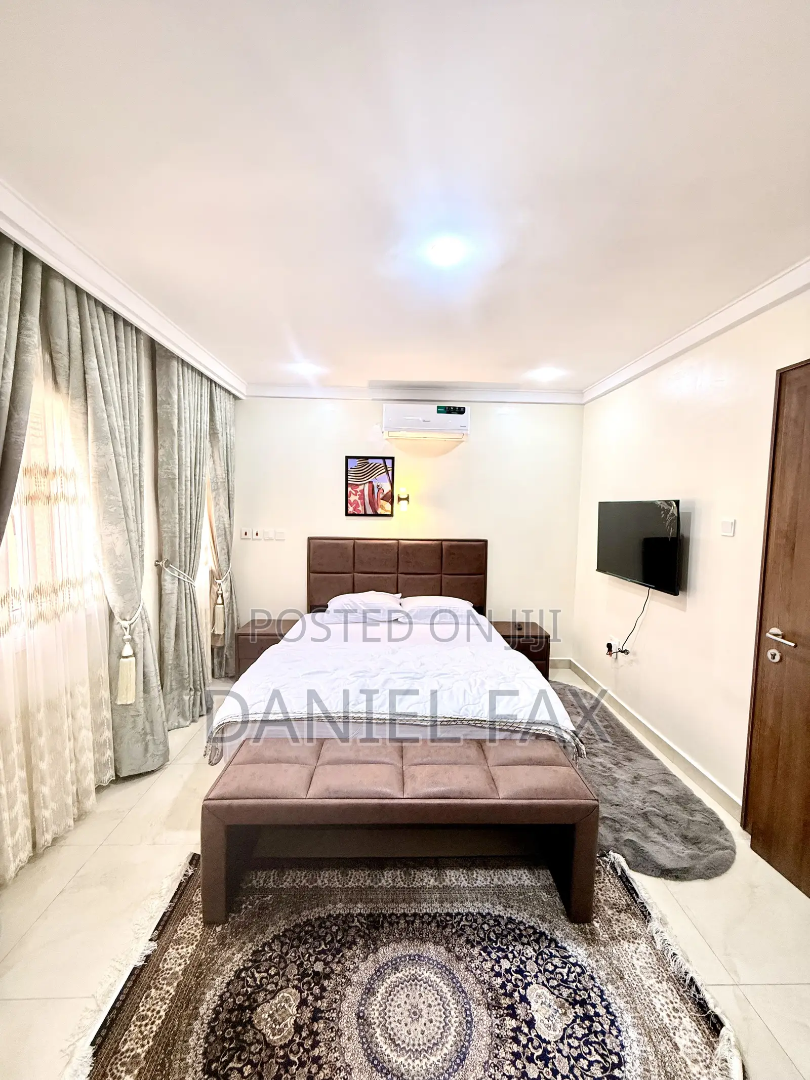 Luxury Classics 4 Bedroom Apartment in Life Camp