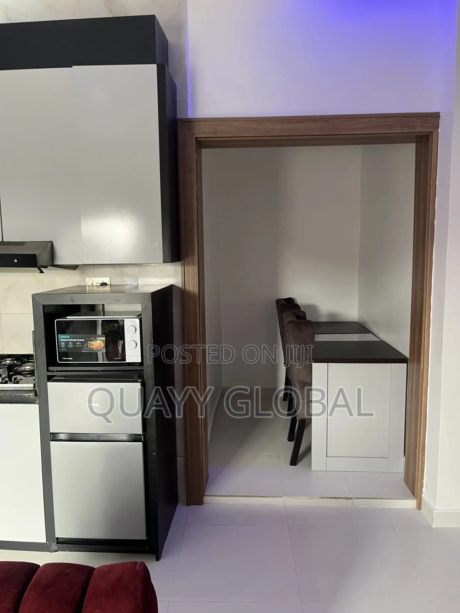 One Bedroom Apartment With 24/7 Wifi and Light in Dawaki