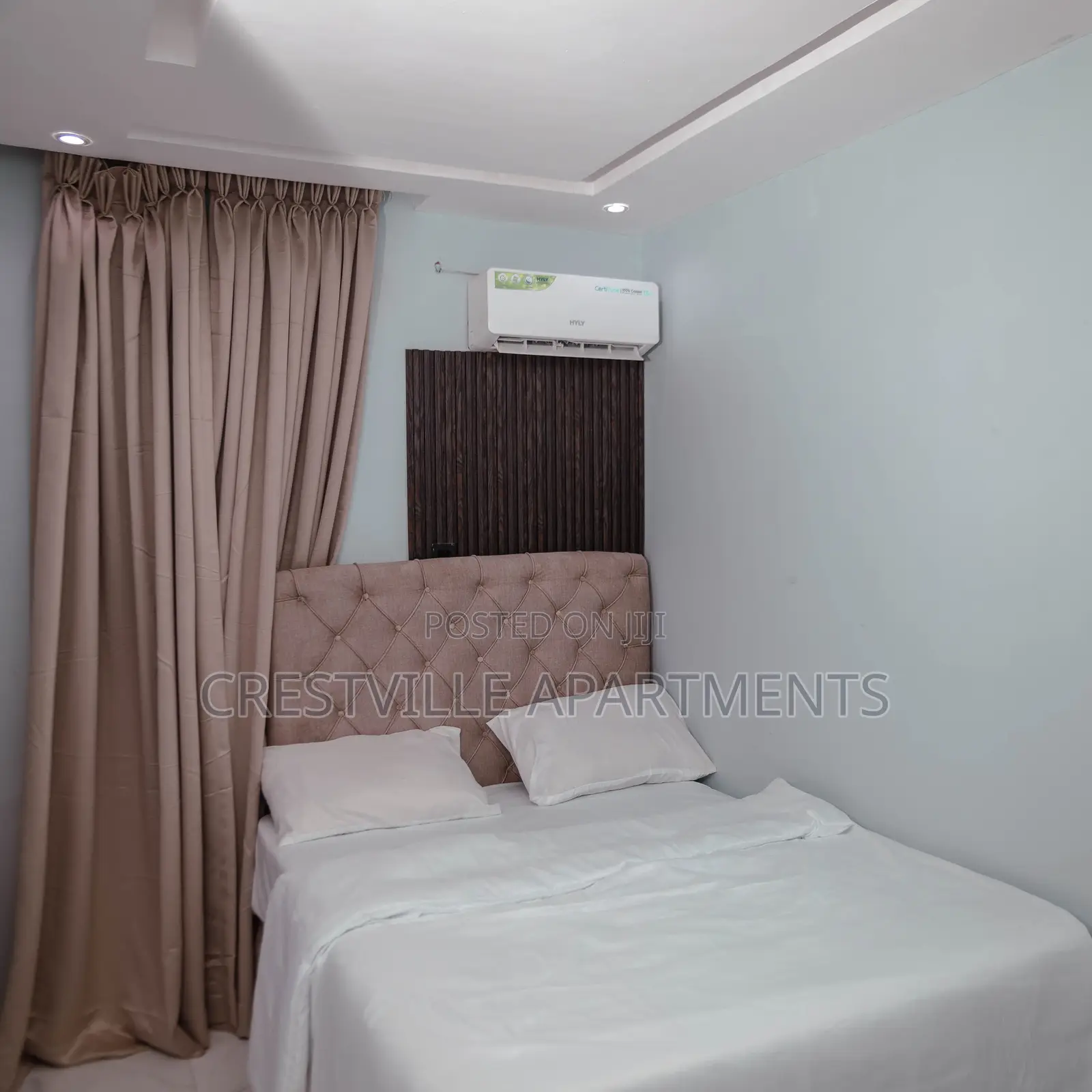 1 Bedroom With Open Plan Kitchen in Surulere in Itire