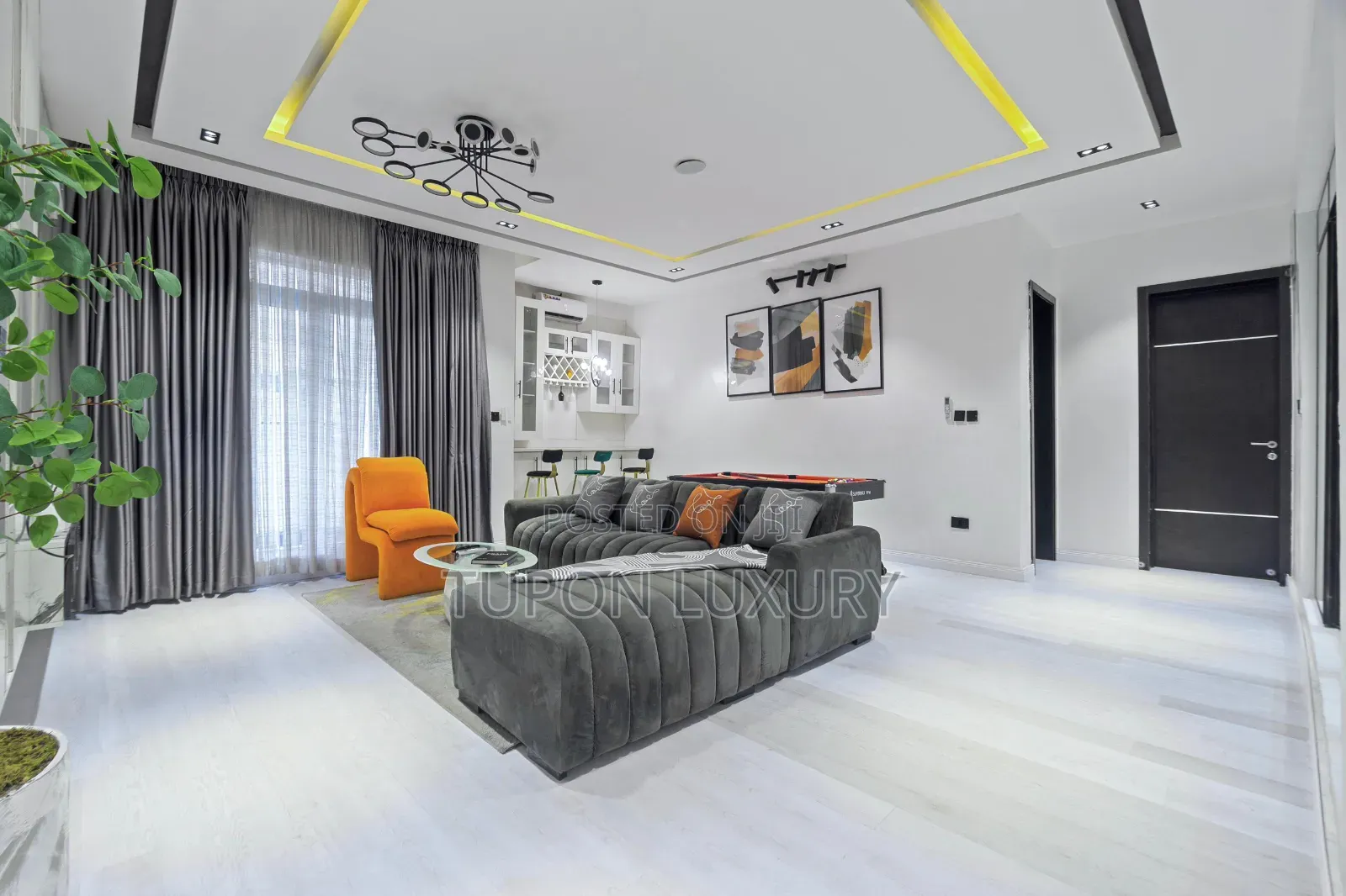 Cinematic 2bedroom Apartment With Pool,Gym,Snooker Board,Table Tennis in Ikate