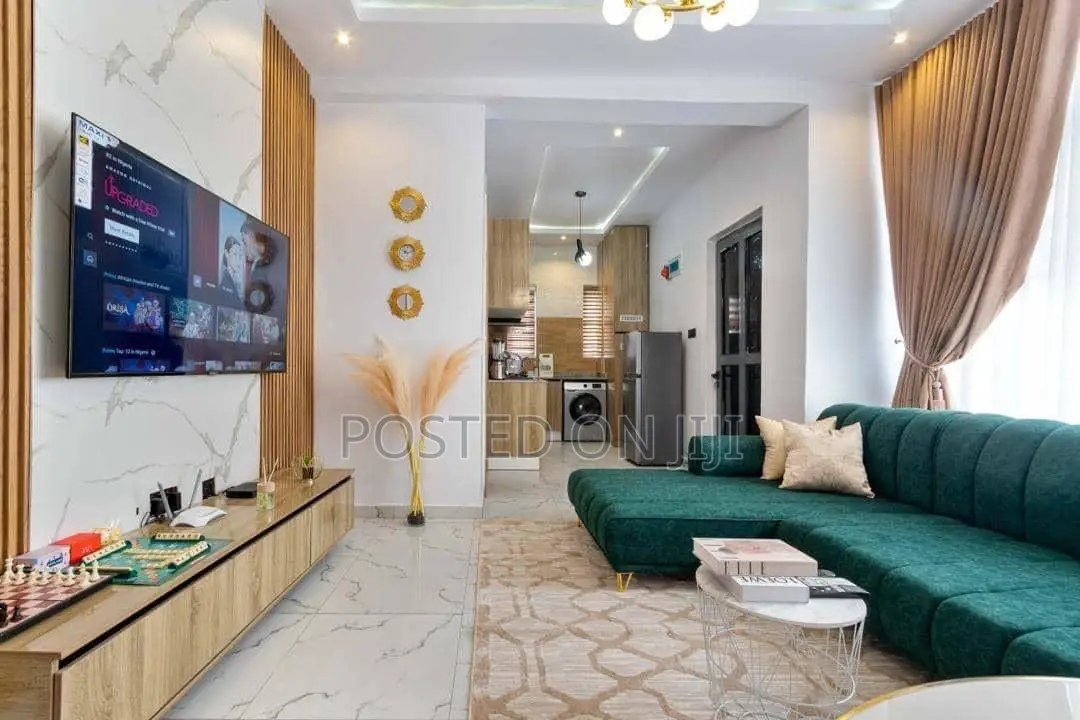 1 Bed Shortlet Apartment In Ologolo Lekki in Ologolo