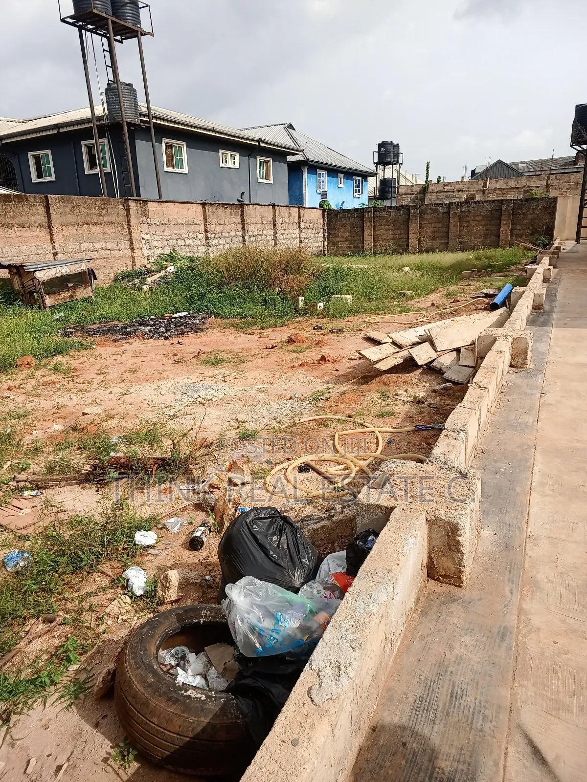 40/100 Land at Oko Central,Gra for 25m Naira Negotiable in Benin City