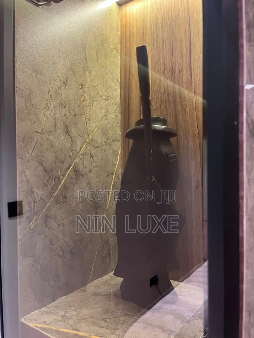 3bedroom Exquisite Luxury Apartment in Saka Tinubu