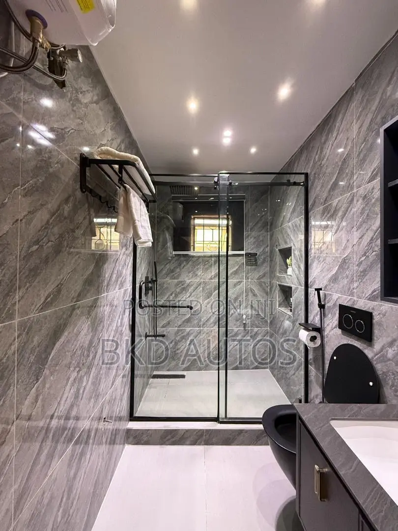 1 Bedroom Smart Penthouse in Utako
