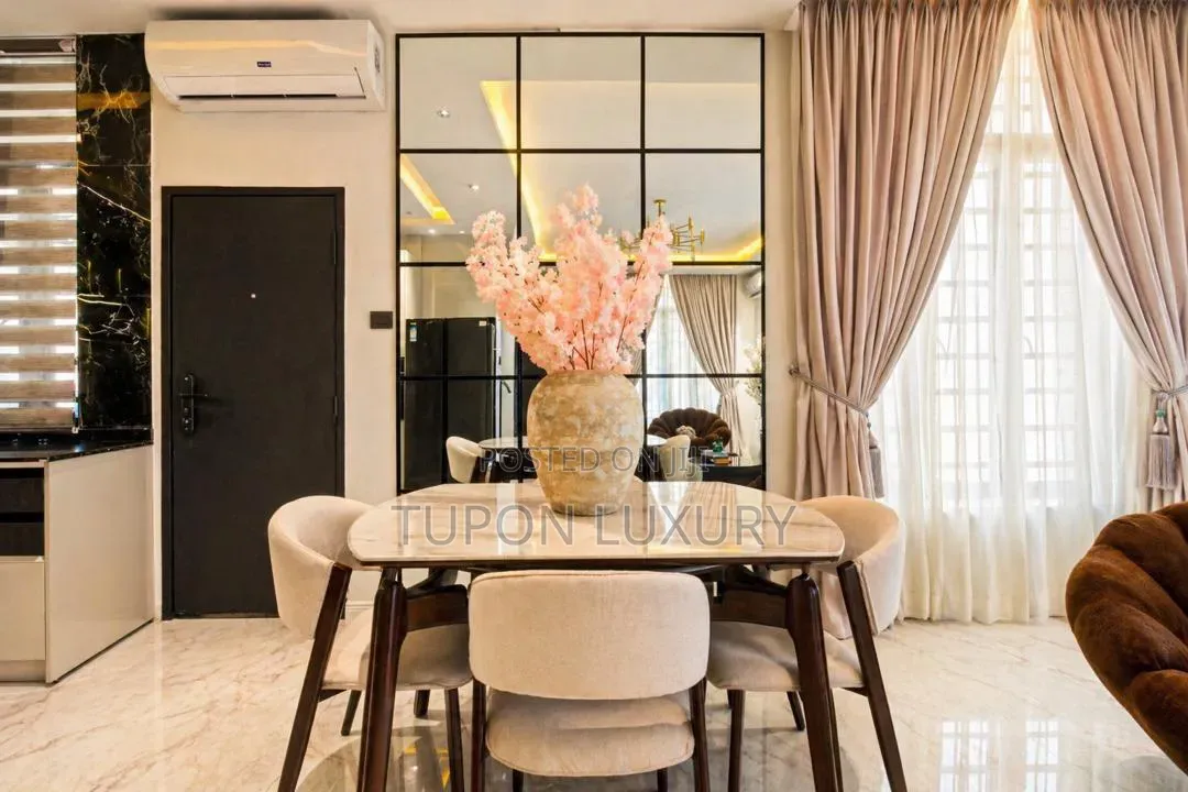 A Brand New Luxury 2/3/4bed Private Compound With Outdoor Lounge Ps5 in Victoria Island Extension