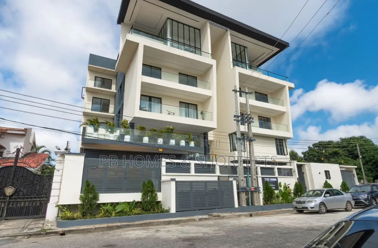 Tastefully Furnished 2bedroom Apartment in Lekki Phase 1