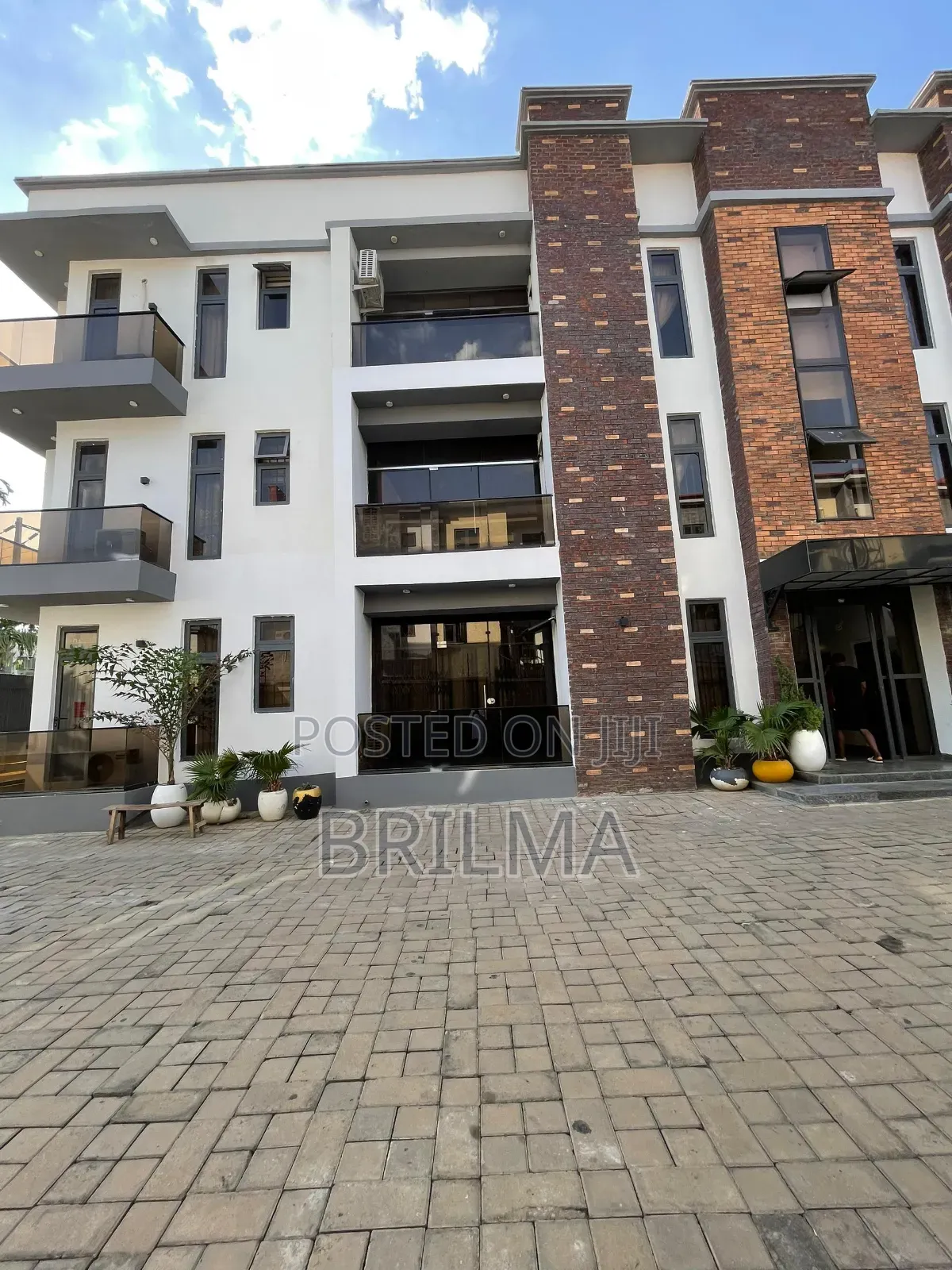 2 Bedroom Flat in Jahi for Short Let in Jahi