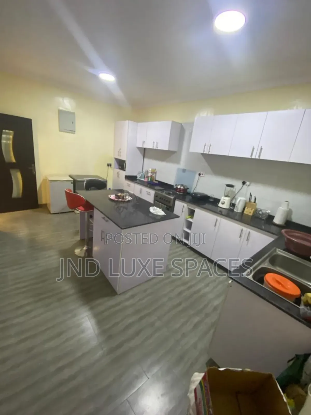 1-Bedroom Fully Furnished Apartment in Chevron