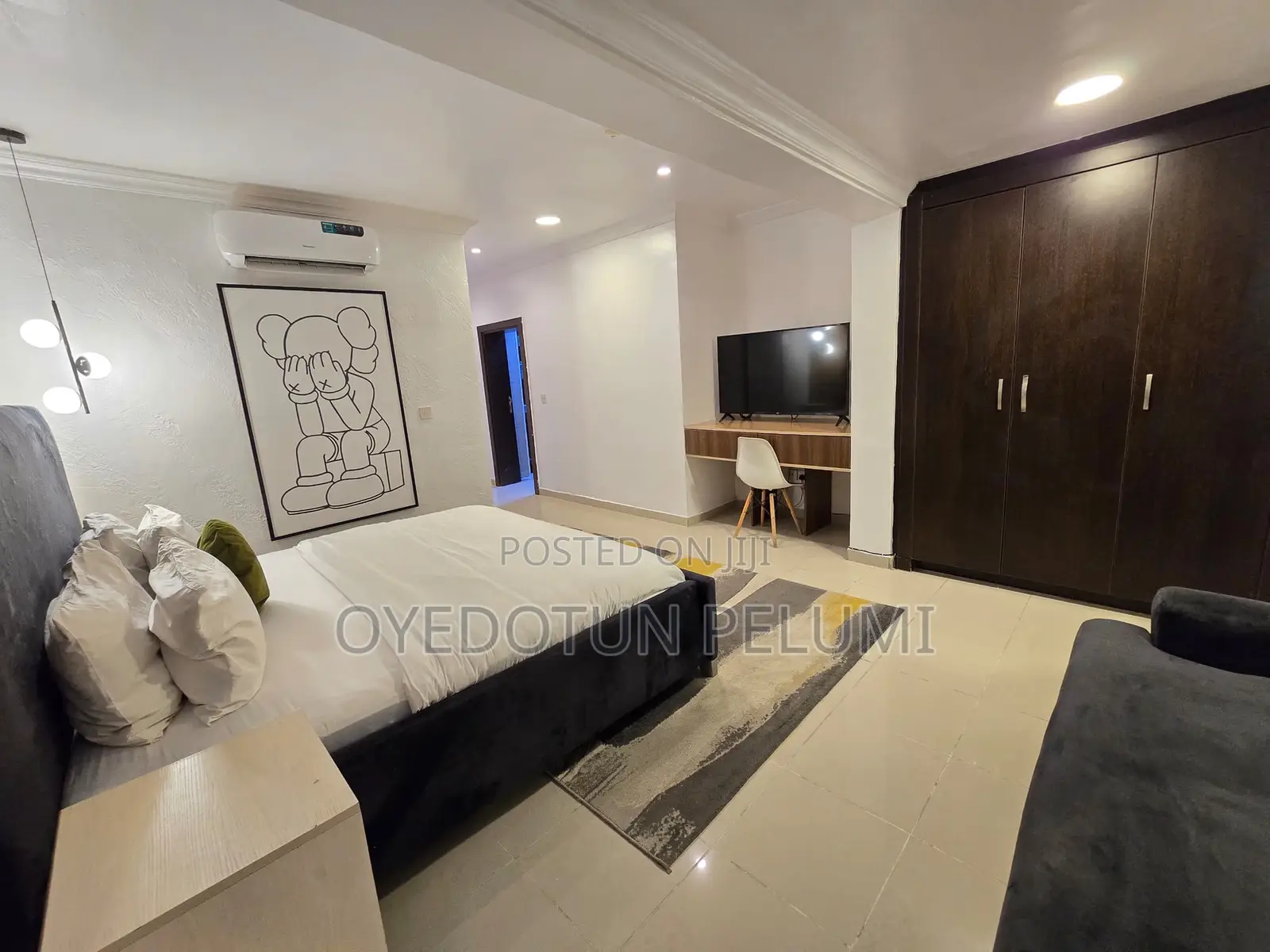 1 Bedroom Shortlet Apartment With Pool in Ikoyi