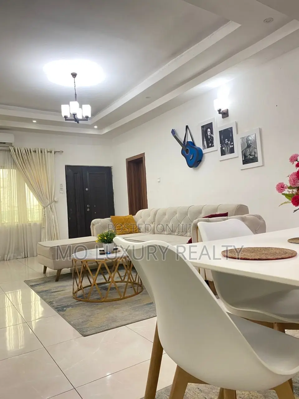 1 Bedroom and Parlor for Shortlet in Chevron