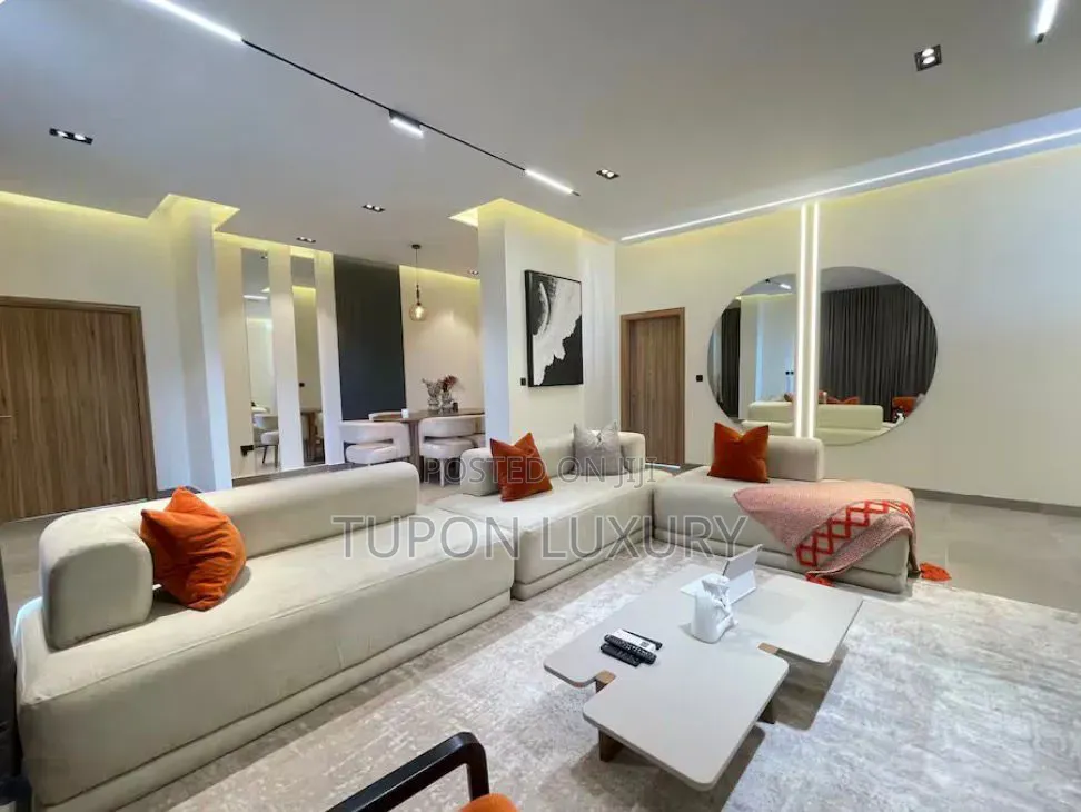 Luxury 3 Bedroom City View Apartment With Swimming Pool Gym in Victoria Island Extension
