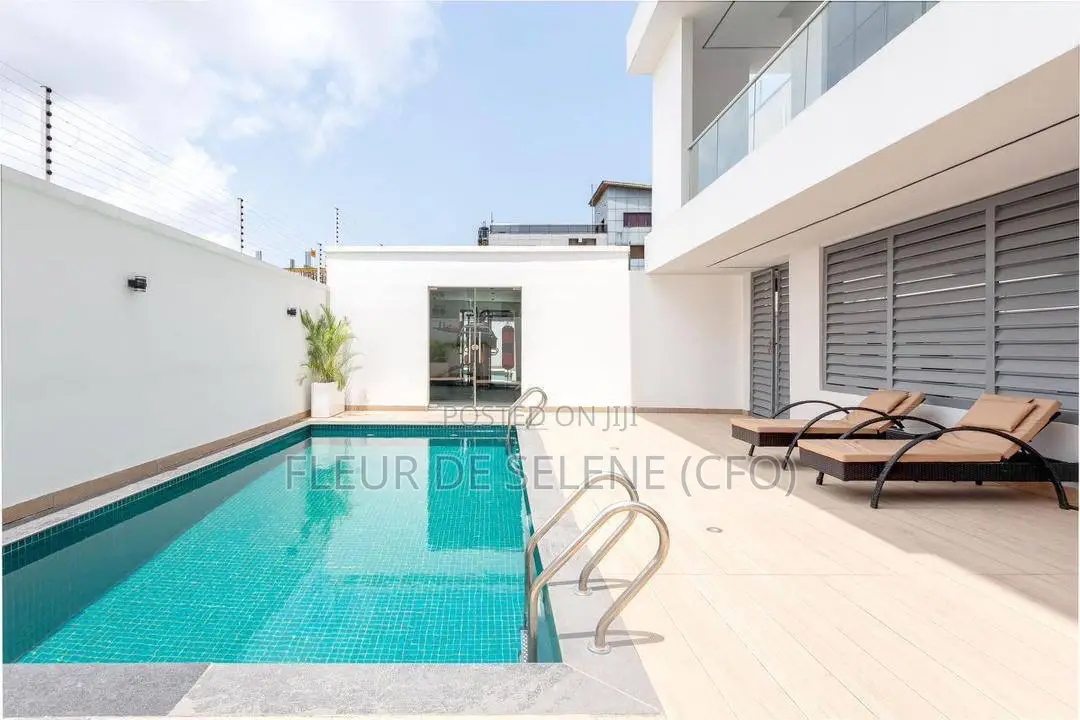 Luxurious 2 Bedroom Maisonette Apartment in Lekki Phase 1