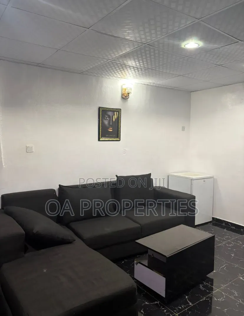 1 Bedroom Shortlet(Serviced Apartment) at Aare,Bodija Rate: Per Day in Ibadan