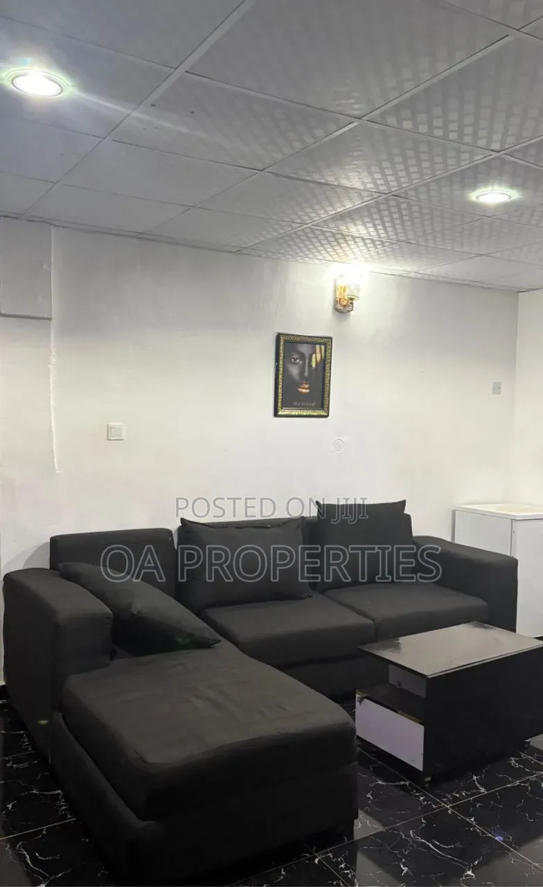1 Bedroom Shortlet(Serviced Apartment) at Aare,Bodija Rate: Per Day in Ibadan