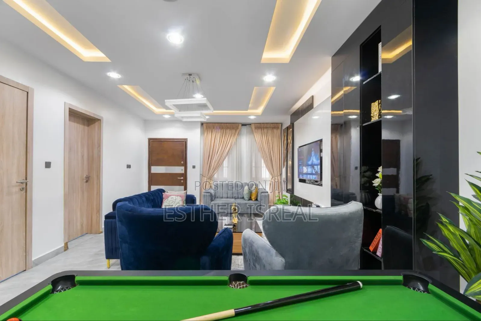 Snooker 2 Bedroom Apartment Ikate in Ikate