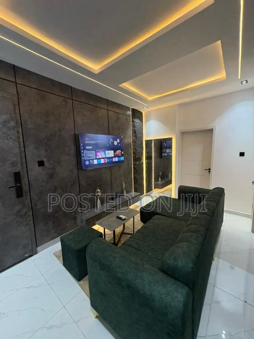 One Bed Cozy Apartment for Short-Stay in Yaba in Ebute Metta