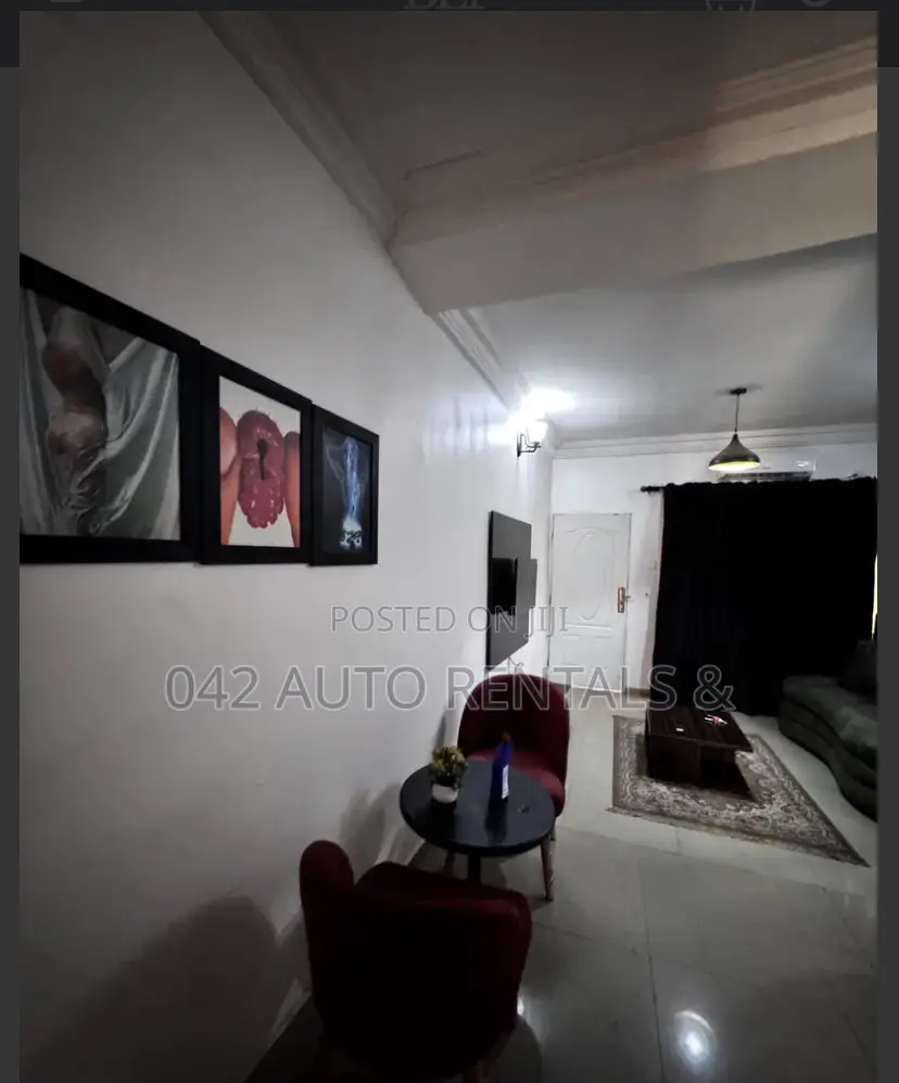 1 Bedroom Apartment in Wuye With a Balcony in Wuye