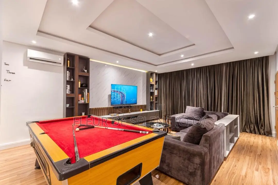 Luxurious Three Bedroom Duplex in Lekki Phase 1