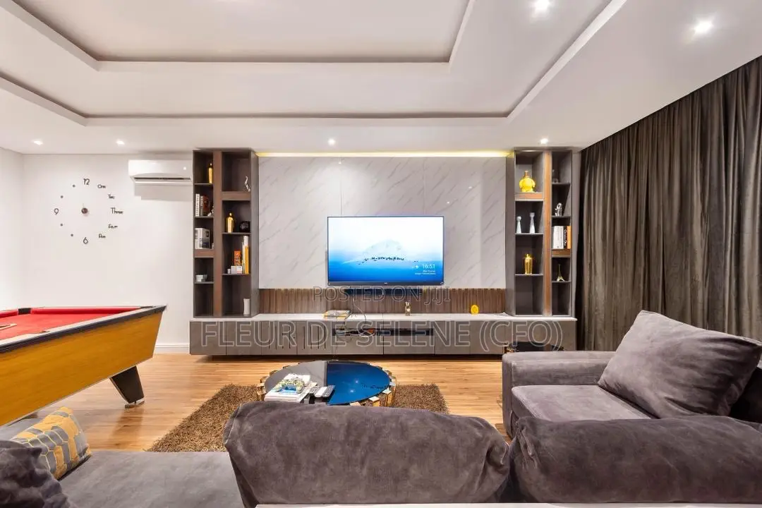 Luxurious Three Bedroom Duplex in Lekki Phase 1