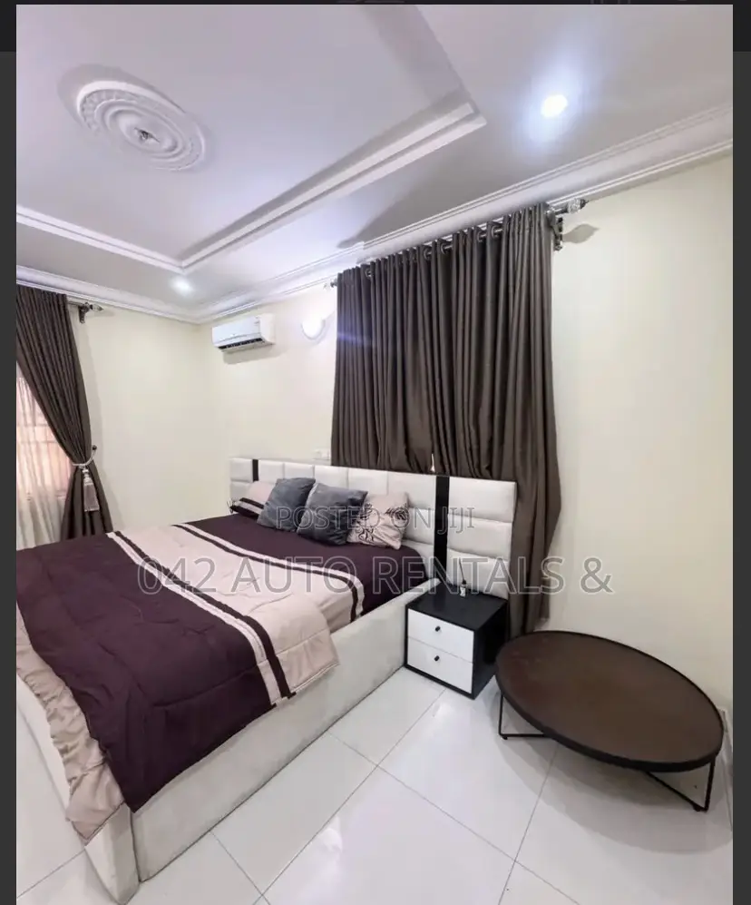 2 Bedroom Apartment With 24/7 A.C in Wuse 2 Around Furniture House in Wuse 2