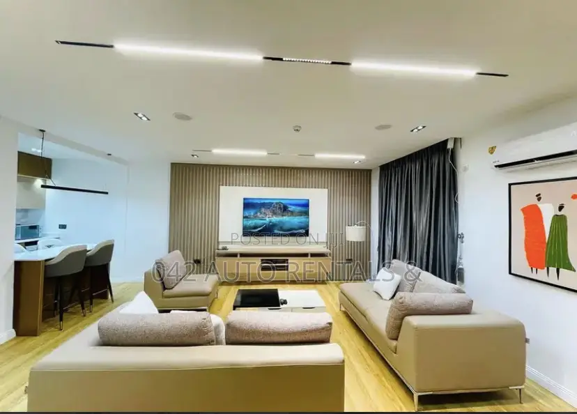 2 Bedroom in Maitama With Pool, Gym Starlink Wi-Fi *4* in Maitama