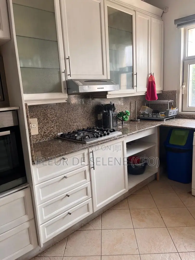 Tastefully Furnished 4 Bedroom Apartment in Falomo