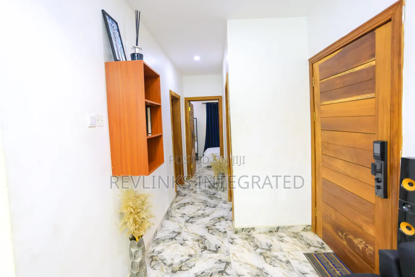 2 Bedroom Flat in Saint Agnes