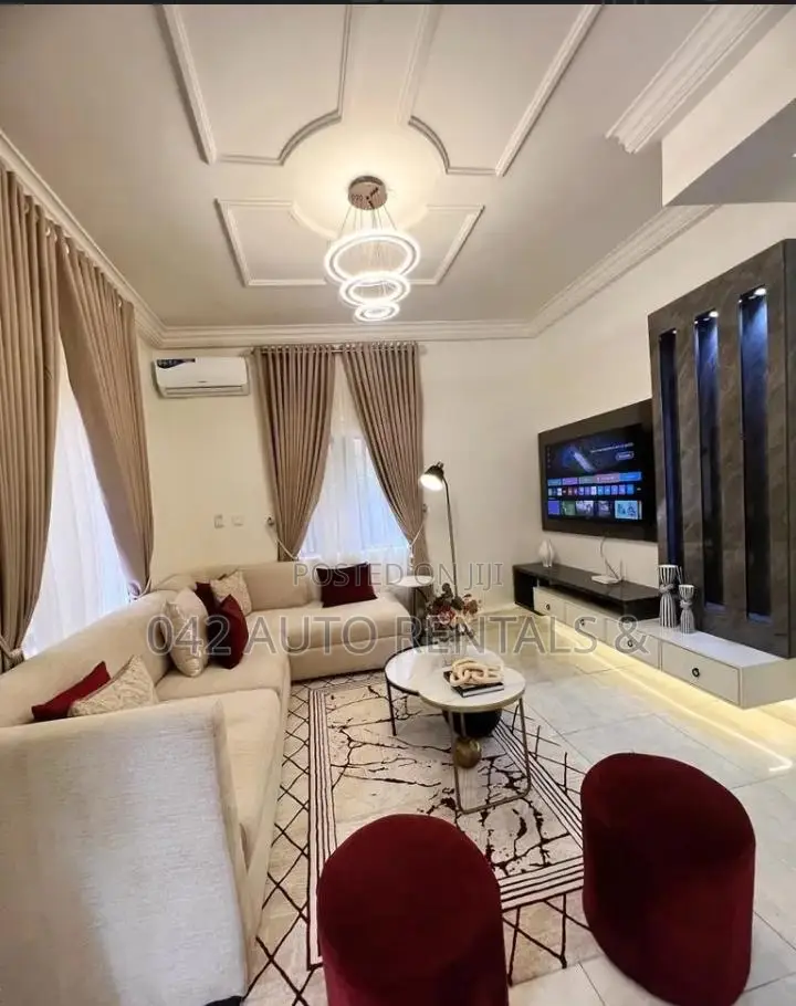 2 Bedroom Apartment With in Wuse 2 Around 1st Forty Hotel, Aminu Kano in Wuse 2