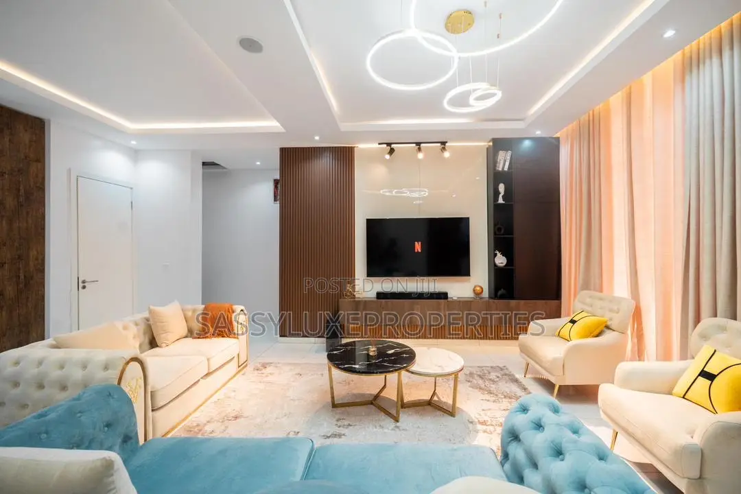 2 Bedroom Luxurious Duplex Pool,Snooker,Tennis in Ikate