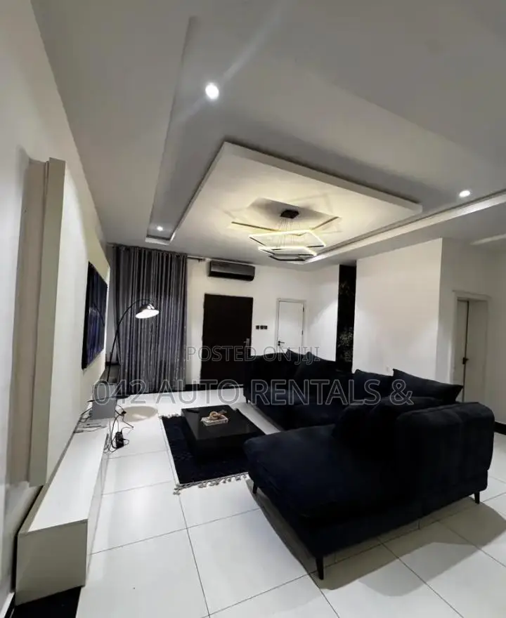 3 Bedroom Apartment in Jahi With Ps5 in Jahi