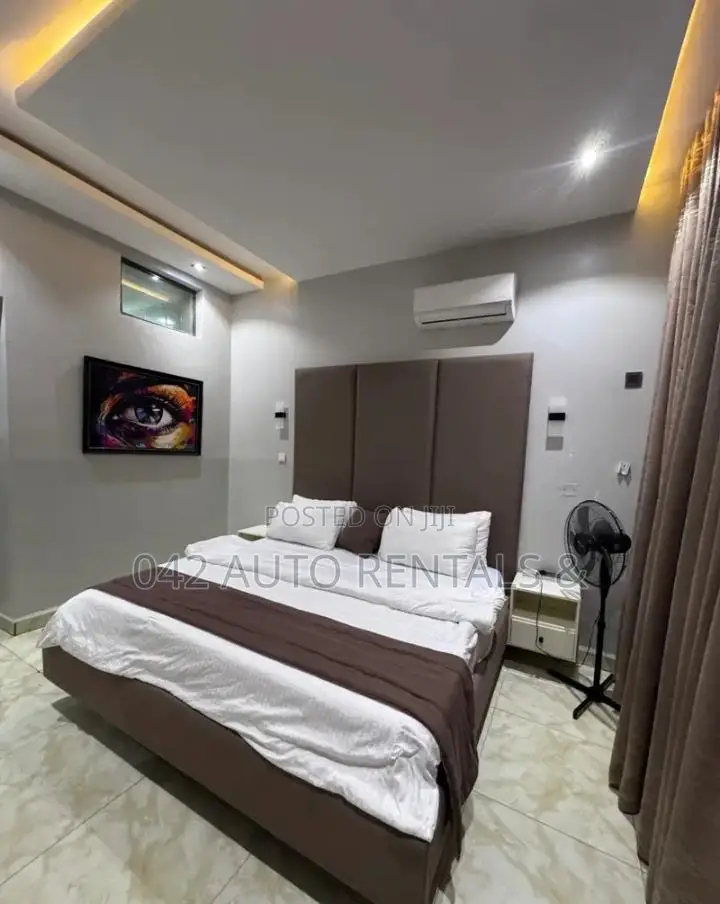 3 Bedroom Apartment in Wuye With Ps 5 *4 in Wuye