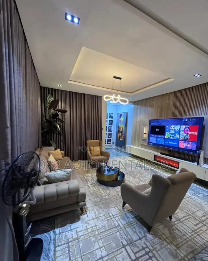 3 Bedroom Apartment in Wuye With Ps 5 *4 in Wuye