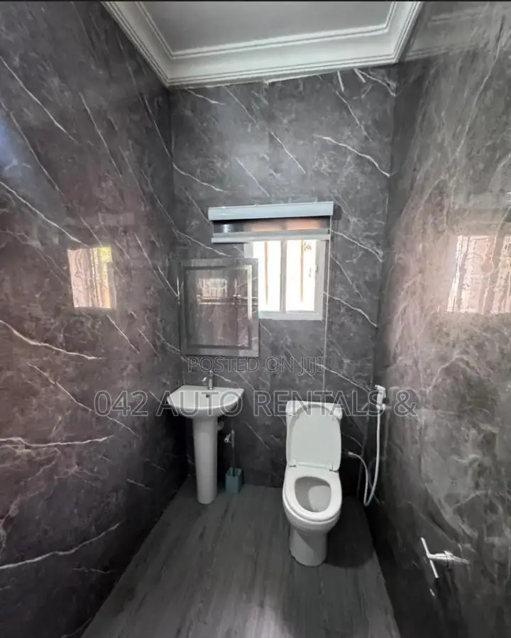 Bedroom Apartment in Wuse With Ps5 24/7 A.C in Zone 1 / Wuse