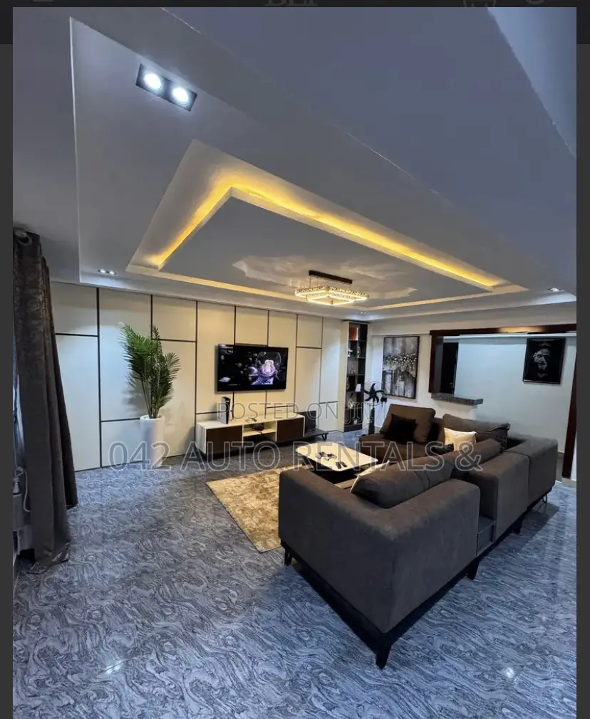 3 Bedroom Penthouse Apartment in Wuye With Ps5 With an Elevator in Wuye