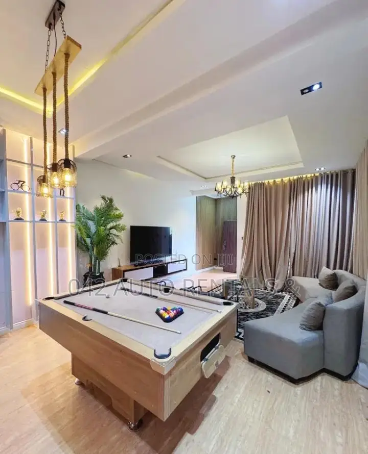 3 Bedroom Apartment in Wuye With Snooker and Ps5 in Wuye