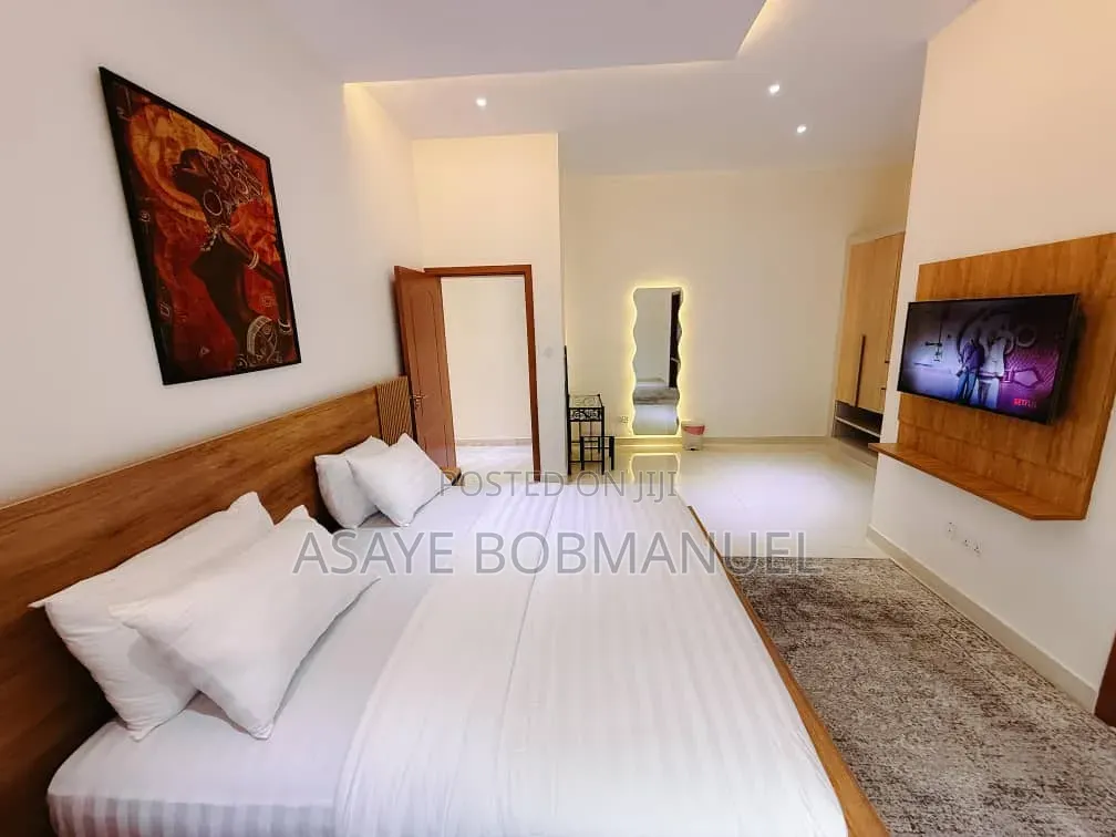 2 Bed Short Let Apartment in Lekki Expressway