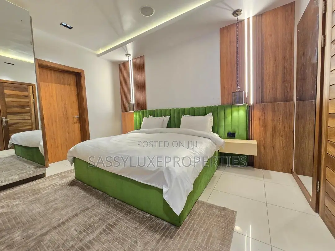 Twilight 1 Bedroom With Pool, Ps5, in Lekki Phase 1