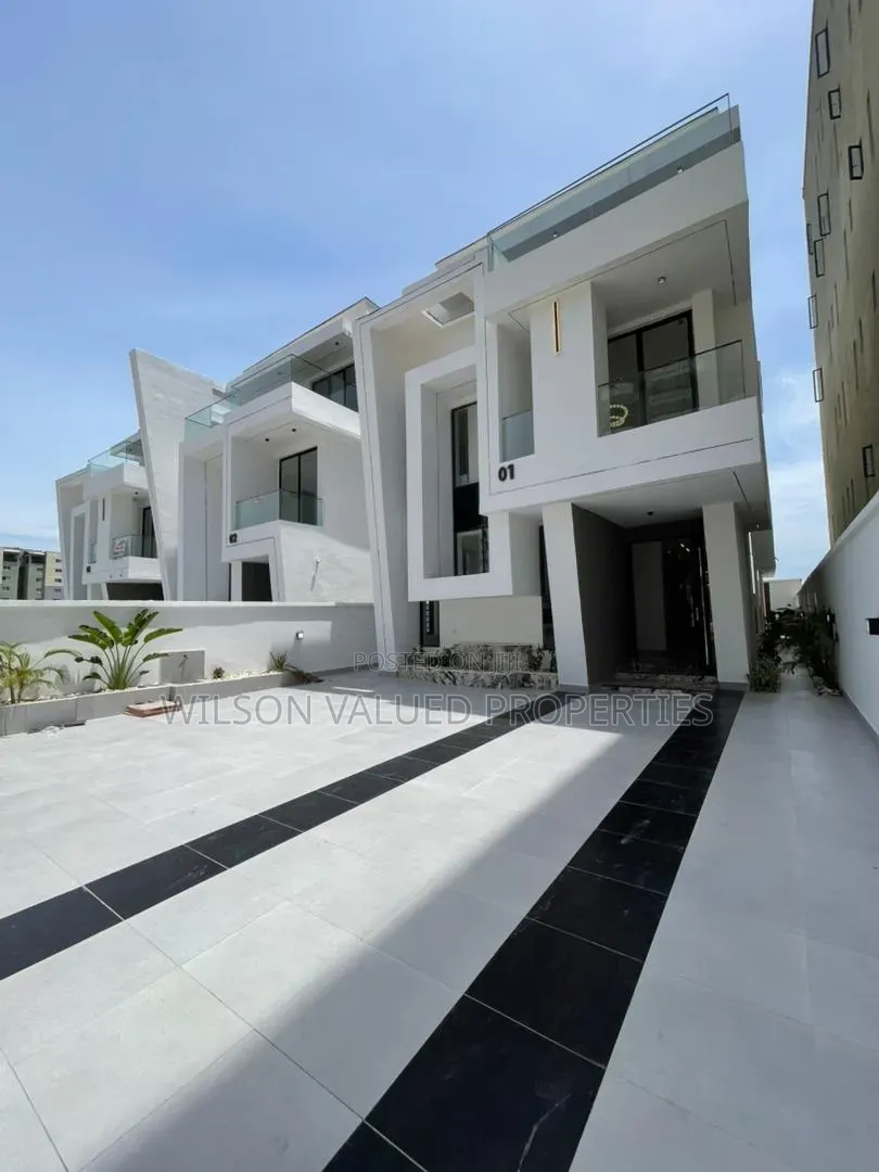 5bdrm Duplex in Wvp Homes, Lekki Phase 1 for sale in Lekki Phase 1
