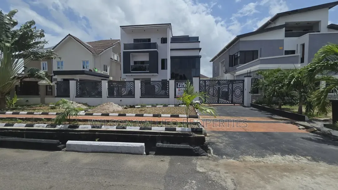 Furnished 6bdrm Mansion in Pinnock Beach Estate, Lekki Phase 1 for sale in Lekki Phase 1