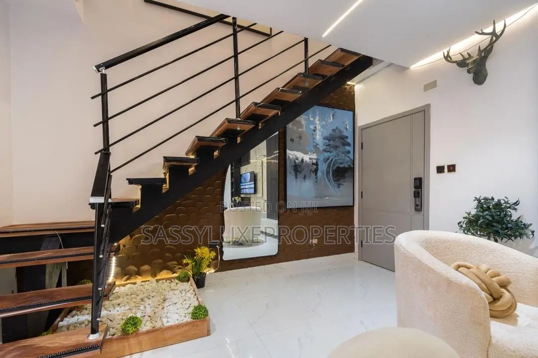 2 Bedroom Maisonatte With Pool,Ps5,Tennis,Gym in Lekki Phase 1
