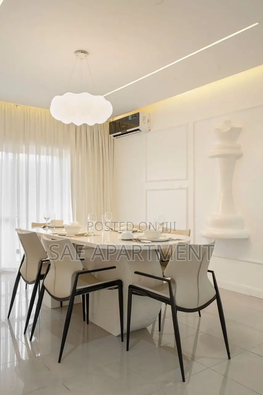 Luxurious Three Bedroom Apartment, Ikoyi Lagos in Ikoyi