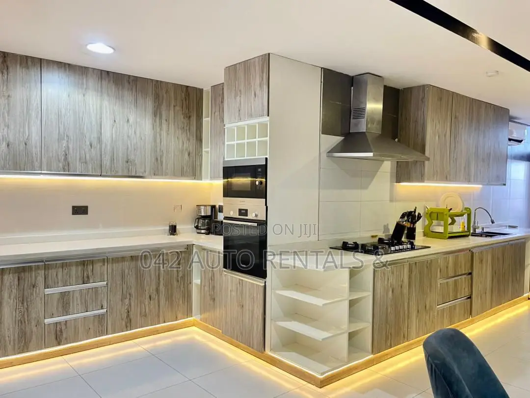 Furnished 3bdrm Apartment in Lekki Phase 1 in Lekki Phase 1
