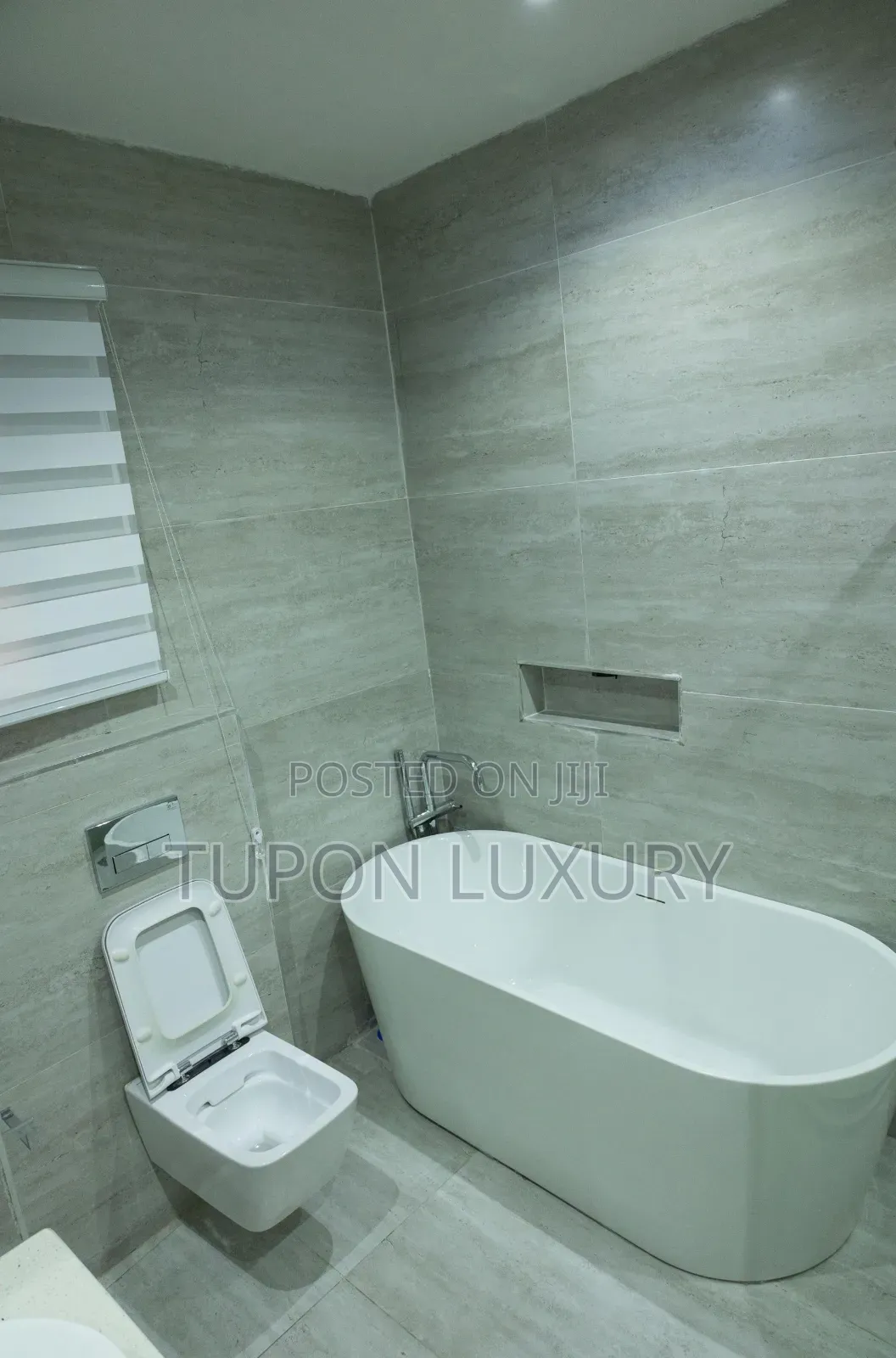 Luxury 3bedroom With Bathtub, Pool Snooker in Old Ikoyi