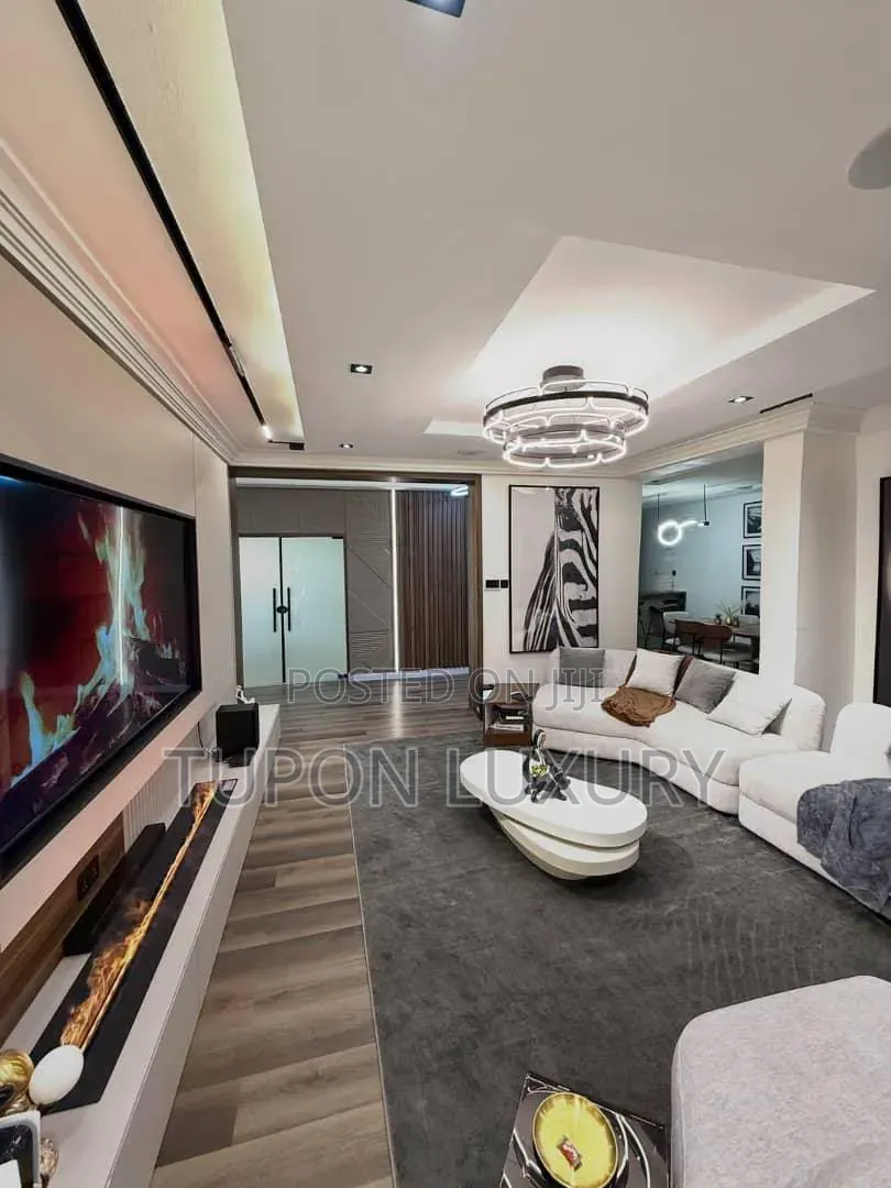 Luxury 2bed Apartment With Snooker Ps5 in Jahi