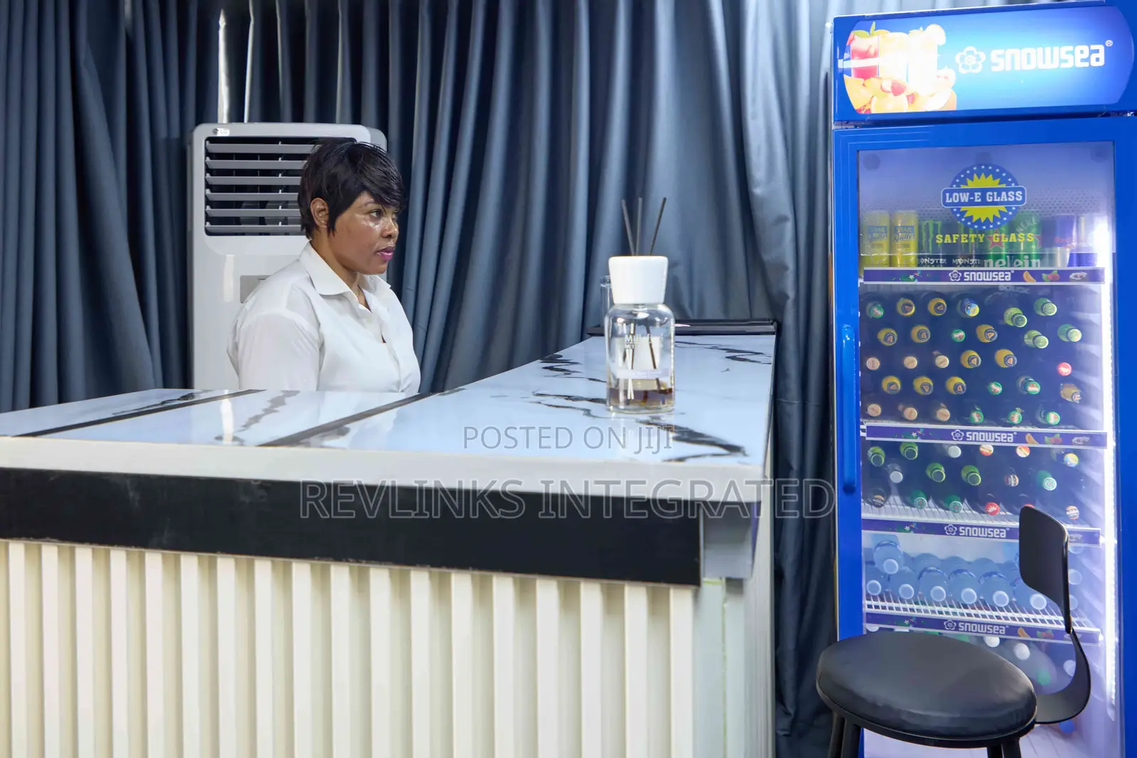 Cozy Private Lounge in Gra in Ikeja GRA