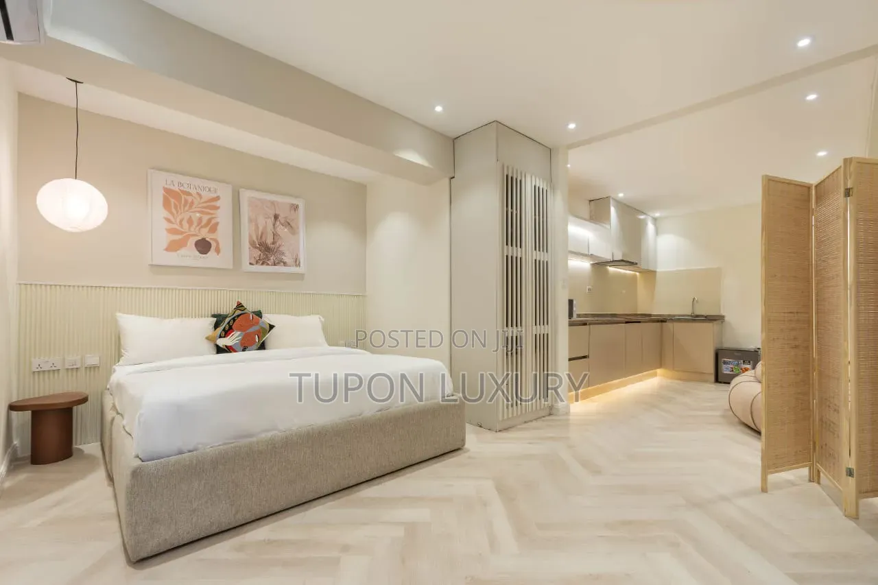 Beautiful, Luxury , Secured, Spacious Studio Apartment With Gym in Lekki Phase 1