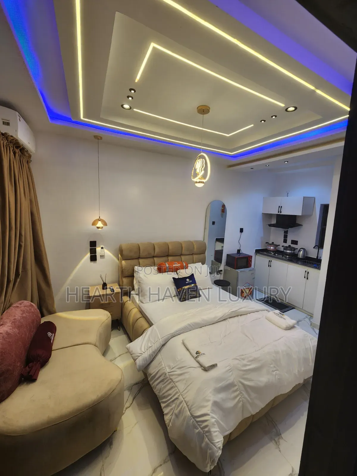 Studio Apartment at Hearth Haven Luxury Apartment in Akala Express