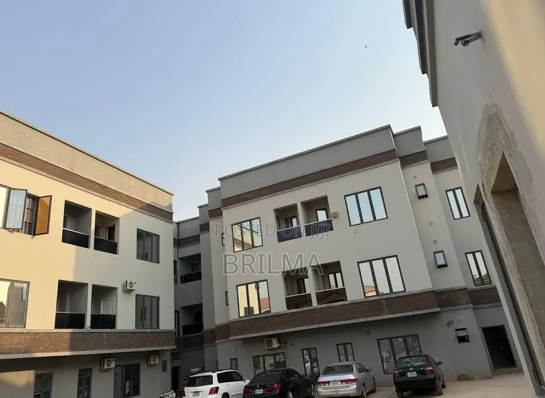 1 Bedroom Flat in Life Camp for Short Let in Life Camp